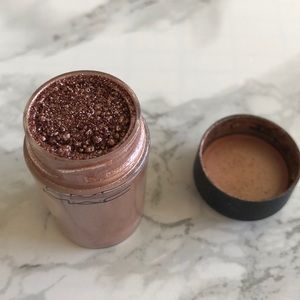 🌼 2/$15 Mac Eyeshadow Pigment